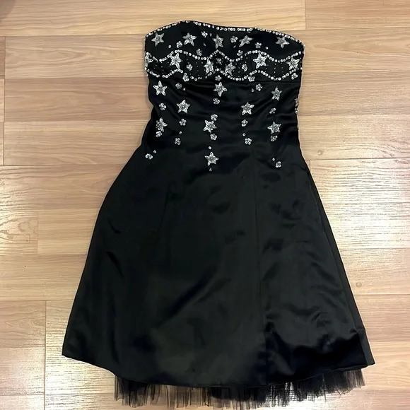 Morgan & Co. Dresses | Black Sequined Cocktail Dress By Morgan & Co | Color: Black/Silver | Size: 4 | Julanadizon's Closet